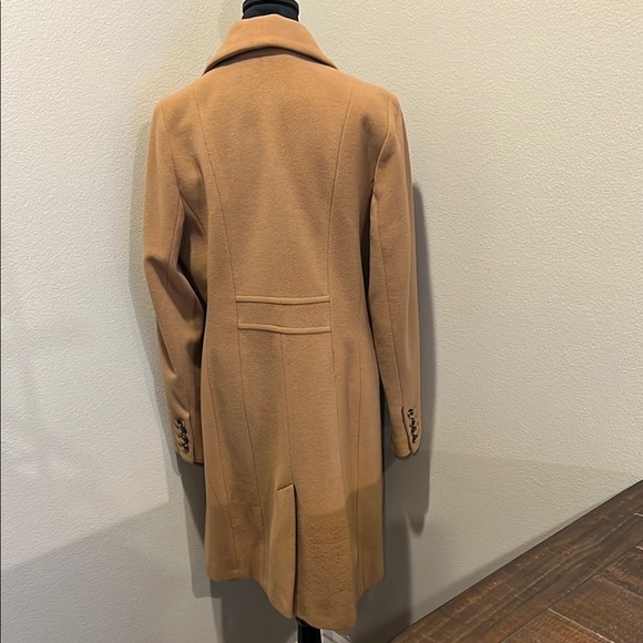Anne Klein Tan Trench Coat with Notched Lapel - Picture 3 of 5